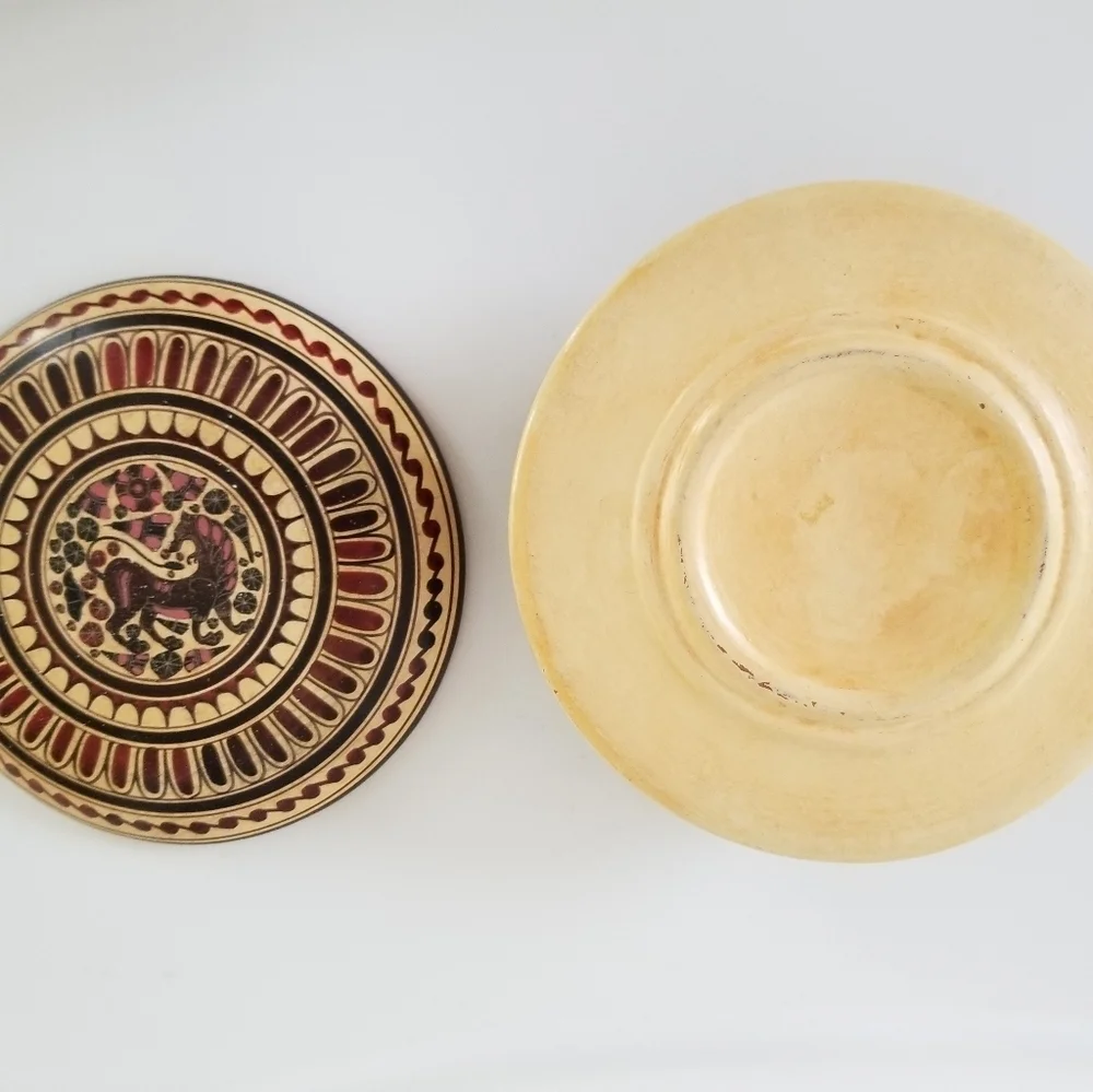unknown beautiful trinket